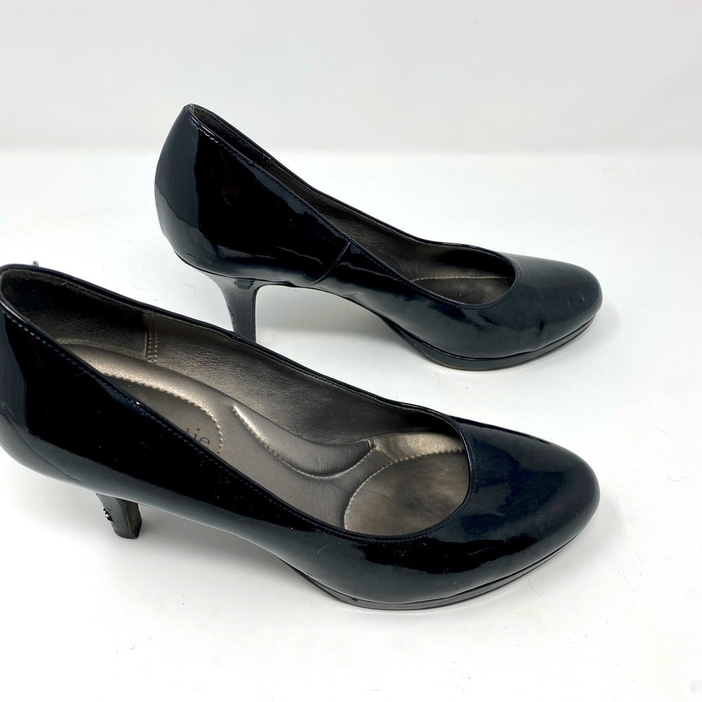 Women’s Kelly & Katie Black Heels Size 7